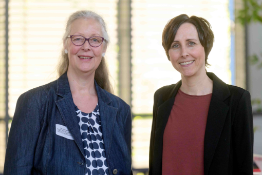 Claudia Ackermann und Dr. Stefanie Liedtke Claudia Ackermann und Dr. Stefanie Liedtke